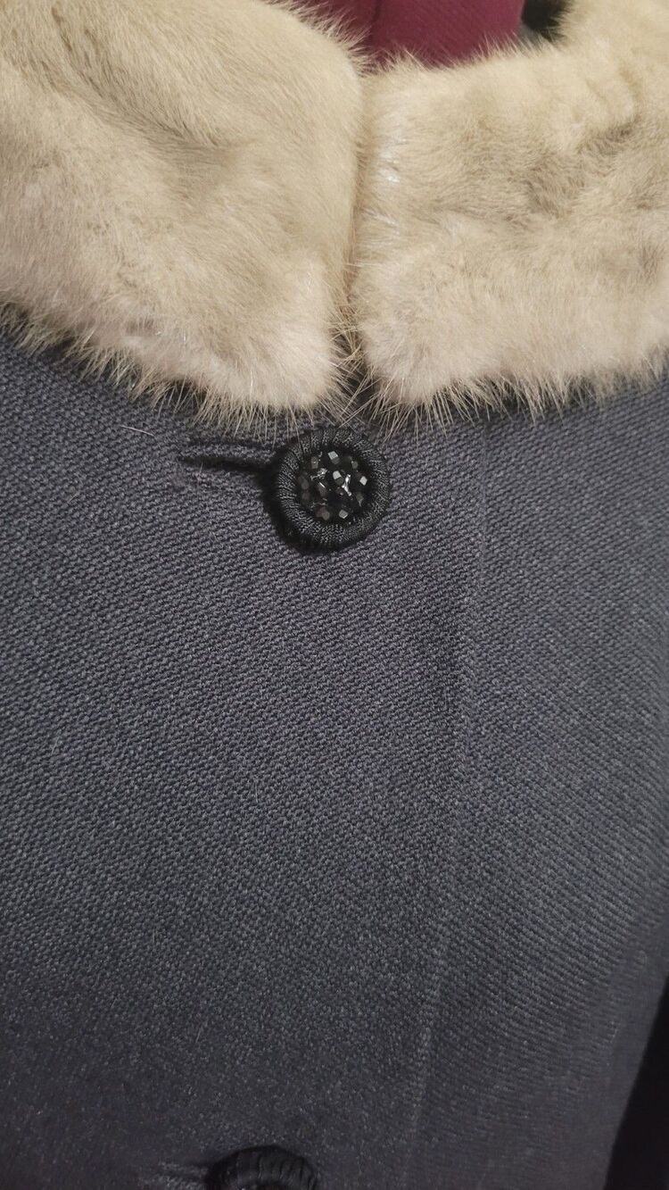 Sycamore Wool Blend Coat Women’s Size 42 Bust Mink Fur Collar Classic Vintage - Picture 3 of 10